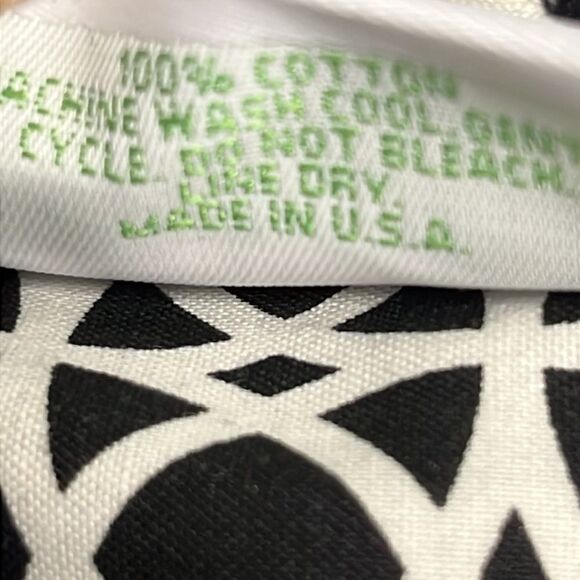 Vera Bradley Gray/Black/White Cloth Wristlet - Picture 8 of 14